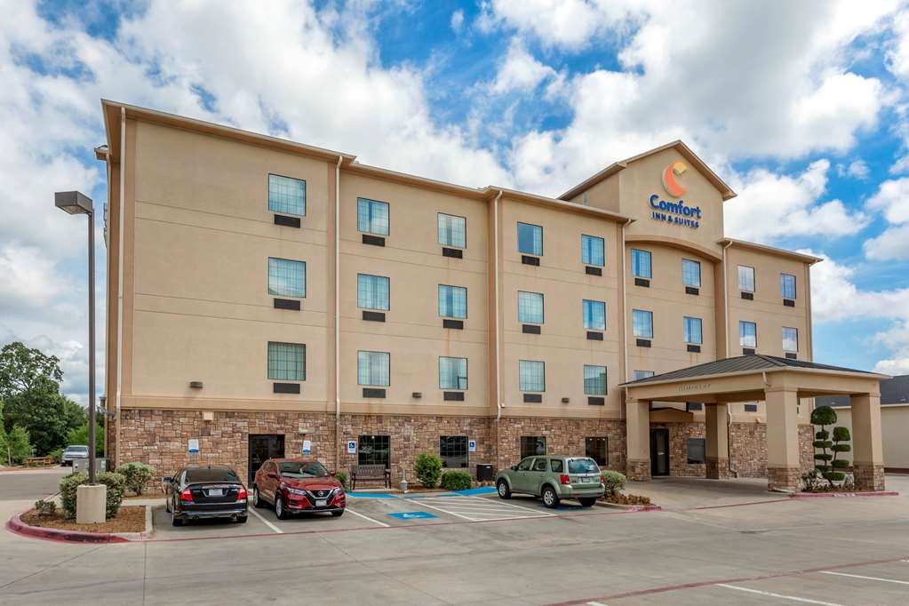 Comfort Inn & Suites Paris,Marble Falls>>Lamar,2.5 star