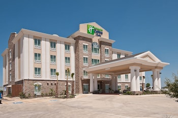 holiday inn express hotel and suites pearsall by ihg