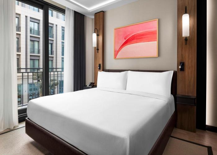 altunizade suites istanbul curio collection by hilton