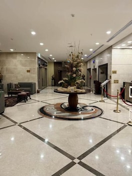 hussein beyari hotel