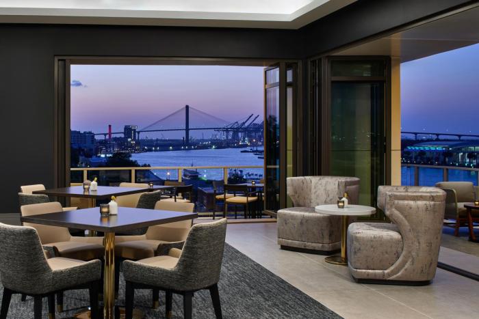 ac hotel savannah historic district