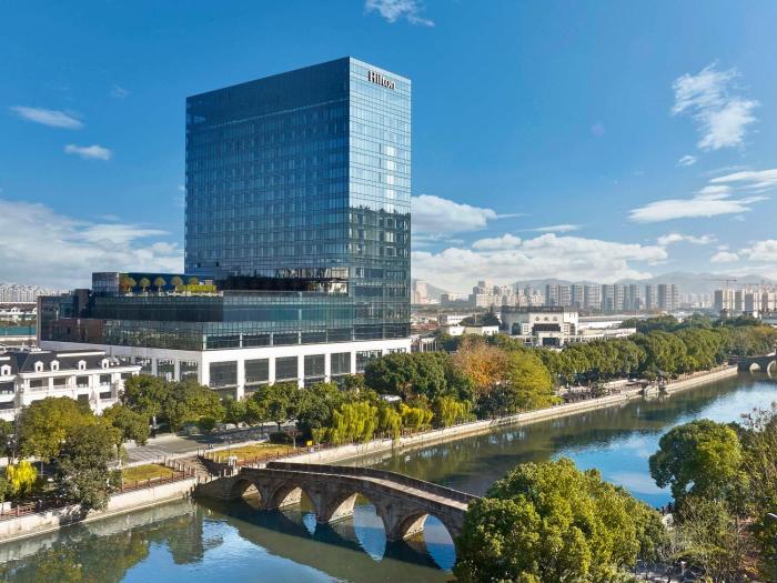 Hilton Yuyao,,4 star