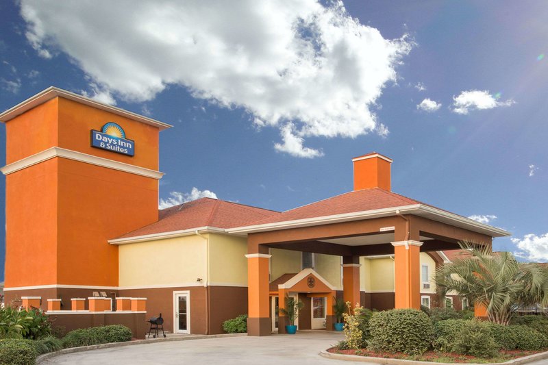 Days Inn & Suites By Wyndham Thibodaux,New Orleans>>Houma,2 star
