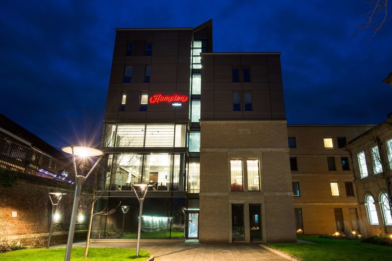 hampton by hilton york