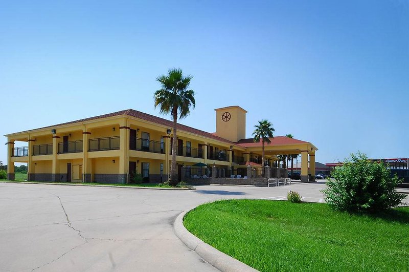 Oyo Hotel Lsu,Near Greater Baton Rouge Port,2 star