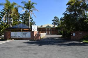 Golf Place Inn,New South Wales>>Mount Kembla,3.5 star