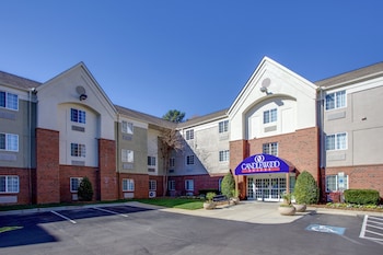 Candlewood Suites Raleigh Crabtree By Ihg,House Creek>>Charlotte,3 star