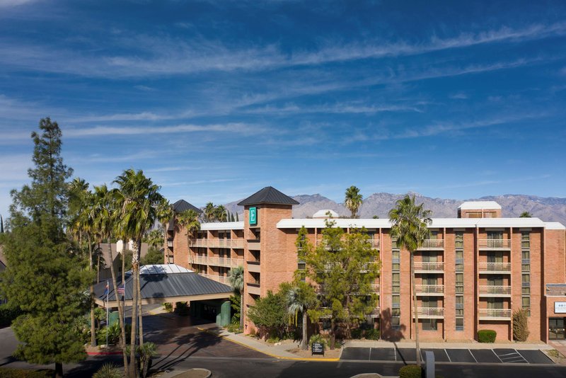 embassy suites by hilton tucson east