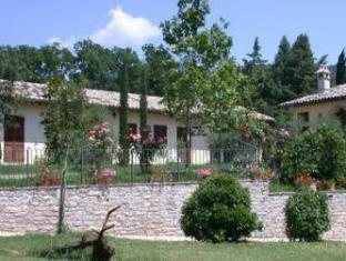Agriturismo Sasso Rosso,Capodacqua>>Assisi,3 star