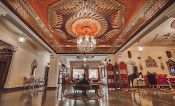 The Royal Retreat Resort And Spa,Bari Village,5 star
