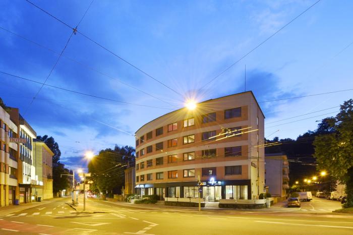 hotel neutor express