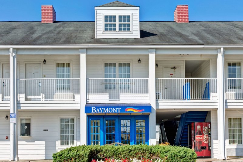 Baymont By Wyndham Sanford