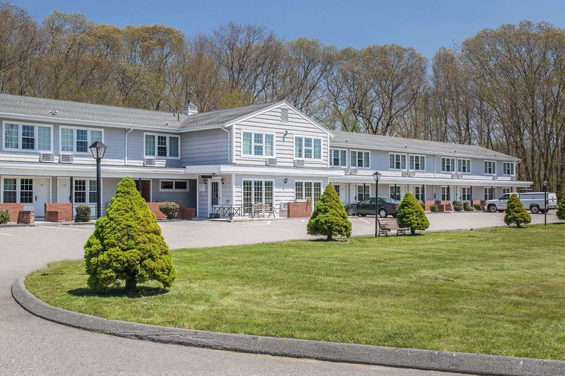 Rodeway Inn Waterford - New London,East Lyme>>Connecticut,2 star