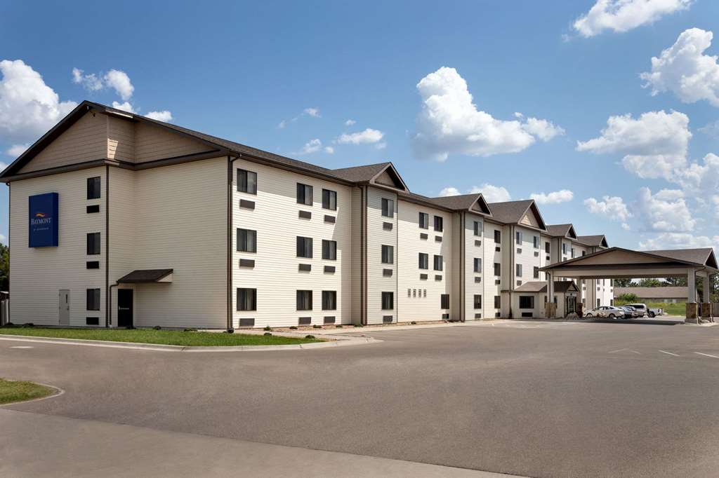 Baymont By Wyndham Wellington,Wellington>>Mulvane,2.5 star