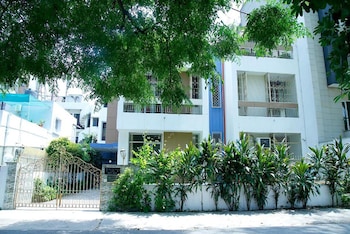 Maplewood Guest House,,2 star