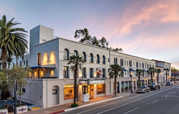 hotel virginia santa barbara tapestry collection by hilton