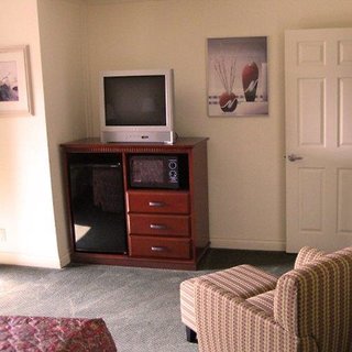 Redondo Inn And Suites,Palos Verdes Estates>>Los Angeles,2 star
