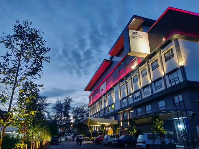 tsr seafront hotel