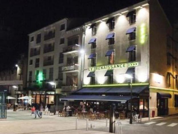 Le Renaissance,Bessonies>>Aurillac,3 star
