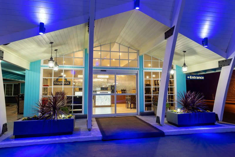 Days Inn By Wyndham Roseburg,Oregon>>Roseburg,2.5 star