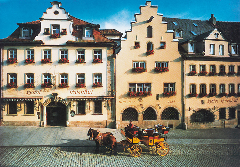 Eisenhut,Near Burggarten,4 star