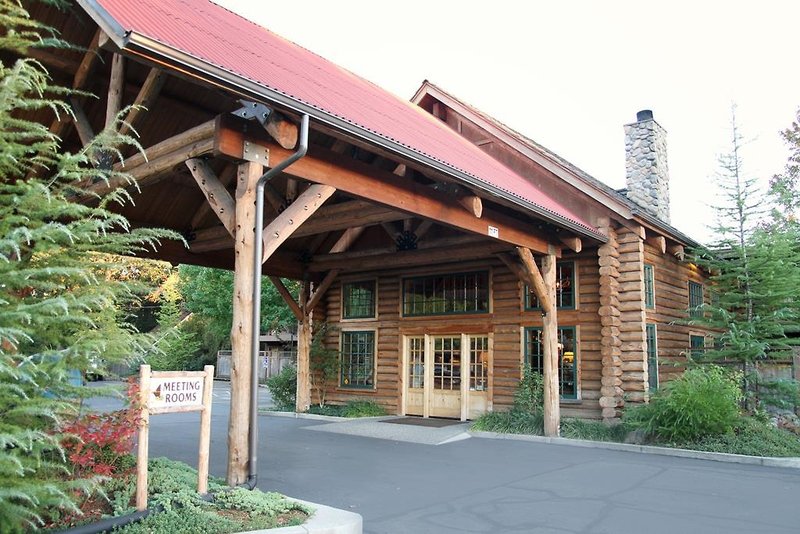 The Lodge At Riverside,Jackson County>>Grants Pass,3 star