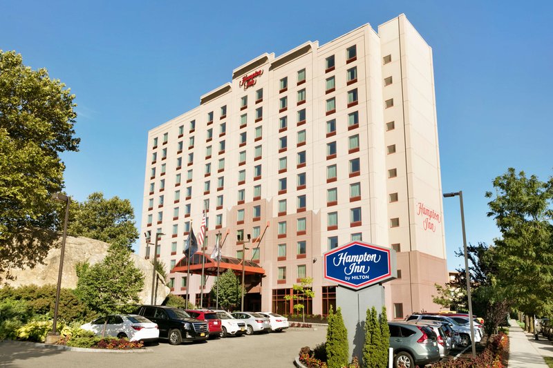 Hampton Inn New York - Laguardia Airport