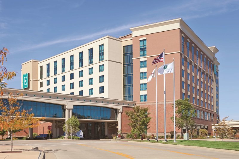 Embassy Suites By Hilton E Peoria Riverfront Conf Center
