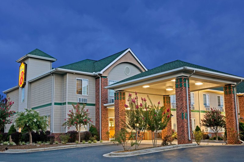 super 8 by wyndham salisbury