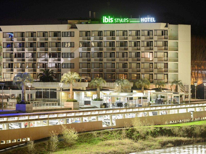 Ibis Styles Dax Center