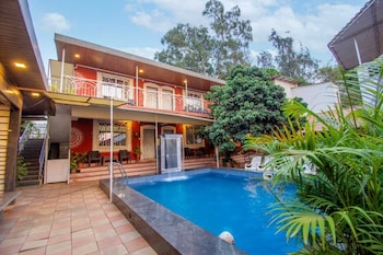 Flora Ecostay,,3 star