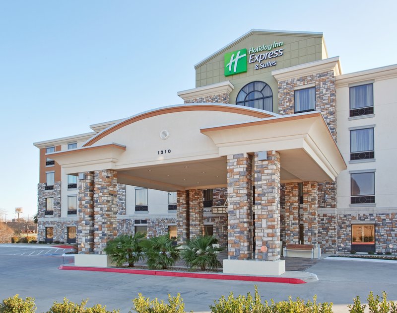 holiday inn express hotel and suites dallas south desoto