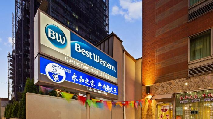 Best Western Queens Court Hotel,Brooklyn>>Bellerose Terrace,2.5 star