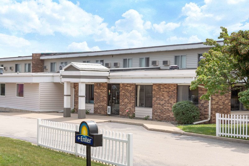 Days Inn By Wyndham Fond Du Lac