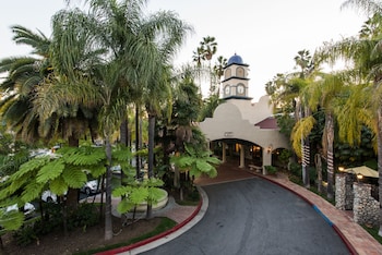 Vanllee Hotel And Suites,Los Angeles>>Covina,3 star