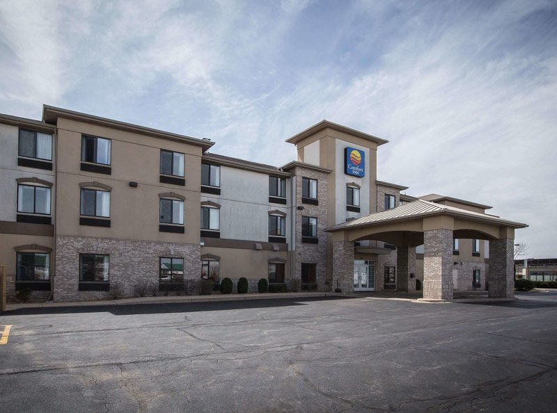 Comfort Inn Crystal Lake - Algonquin,Chicago>>Algonquin,2.5 star