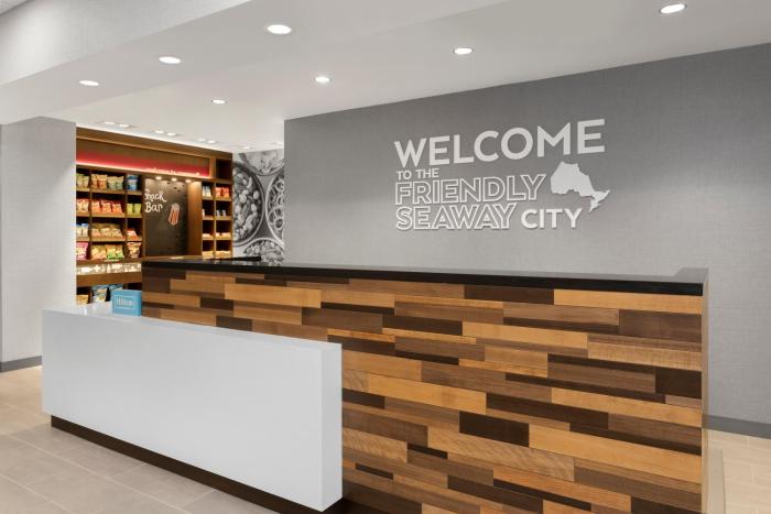 Hampton Inn By Hilton Cornwall,,4 star