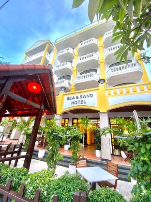 sea and sand hotel