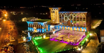 Hotel Royal Orbit,,4 star