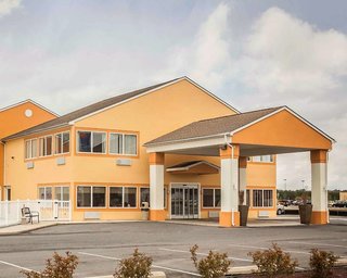 Quality Inn & Suites Georgetown - Seaford,Georgetown>>Delaware,3 star
