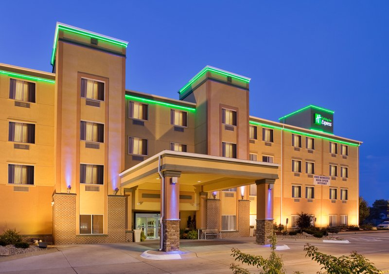 Holiday Inn Express Fremont, An Ihg Hotel