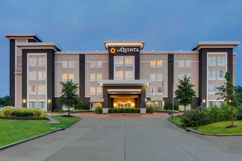 La Quinta Inn & Suites By Wyndham Starkville At Msu