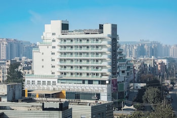 Regenta Suites, Gurugram,,4 star