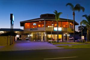 Admiral Motel Bunbury,Perth>>Bunbury,4 star