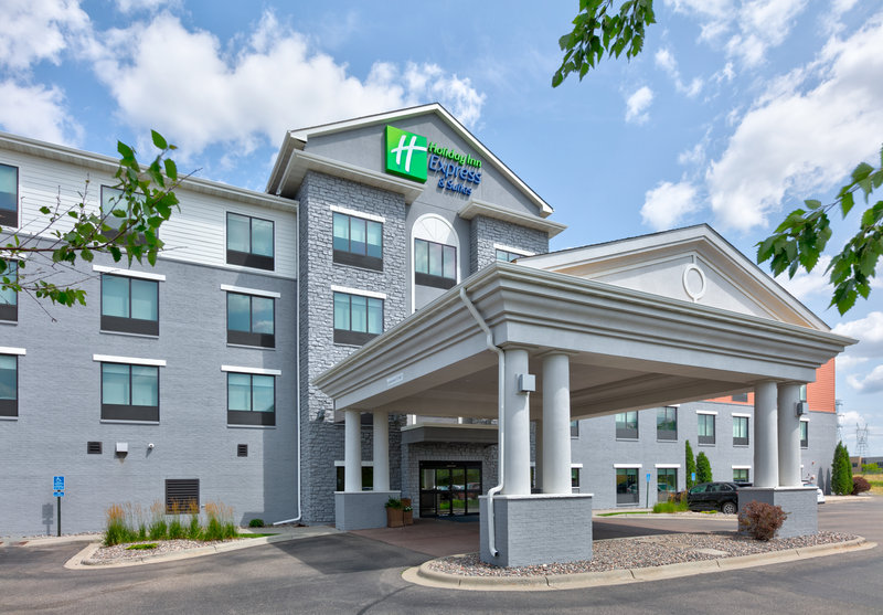 Holiday Inn Express And Suites Minneapolis Sw Shak