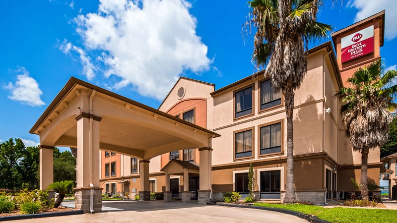 Best Western Plus North Houston Inn & Suites,14753 North Freeway,3 star