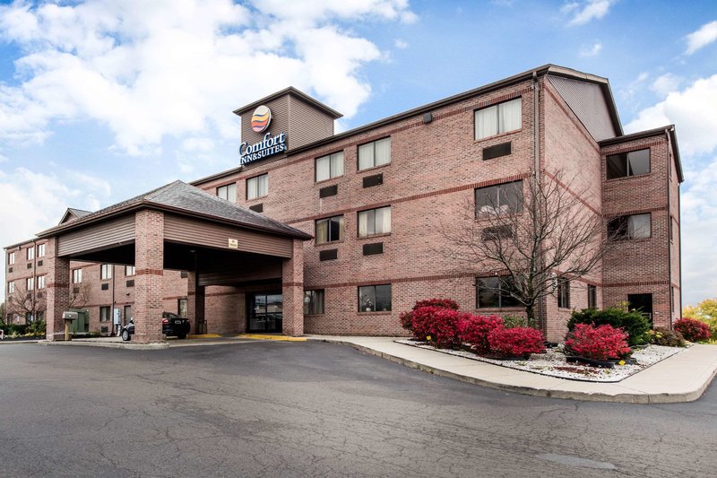 Comfort Inn & Suites Streetsboro - Kent,Aurora>>Akron,3 star