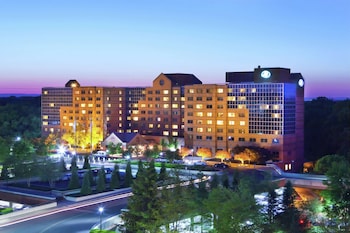 Hilton Short Hills,Florham Park>>Chatham,4 star