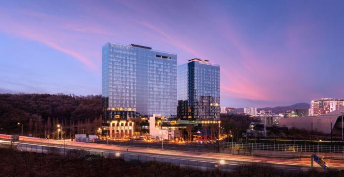 Doubletree By Hilton Seoul Pangyo Residences,,5 star