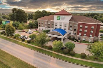 Holiday Inn Express And Suites Springfield Medical District By Ihg,Springfield>>Missouri,3 star